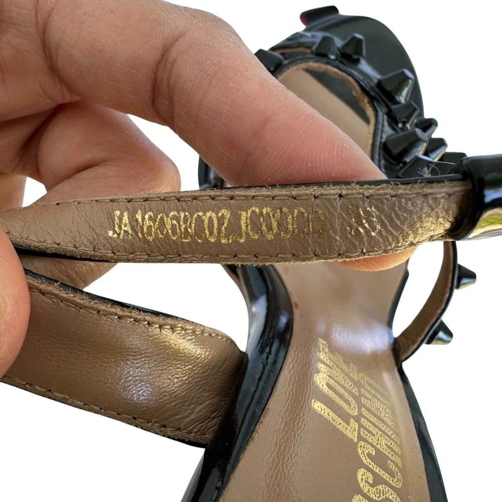 Love Moschino Black Patent Spike T-Strap Sandals Whimsigoth Edgy Glam IT 36 US 6